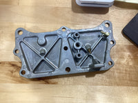 Load image into Gallery viewer, 331292 OMC Evinrude Johnson , 0331292 Bypass Cover Fuel Pump Bracket
