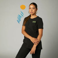 Load image into Gallery viewer, FOX RACING WOMEN&#39;S US MOTOCROSS TEAM SS TEE BLACK
