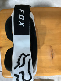 Load image into Gallery viewer, FOX MAIN STRAY GOGGLE WHITE
