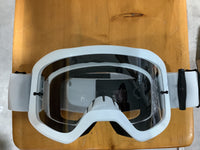 Load image into Gallery viewer, FOX MAIN STRAY GOGGLE WHITE
