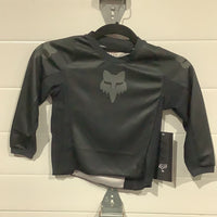 Load image into Gallery viewer, FOX KIDS BLACKOUT JERSEY BLK/BLK
