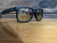Load image into Gallery viewer, RAY BAN JUSTIN RUBBER BLACK LIGHT BROWN MIRROR DARK GOLD
