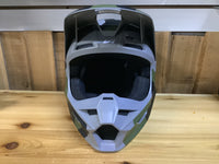 Load image into Gallery viewer, YTH V1 PRZM CAMO HELMET [CAM]
