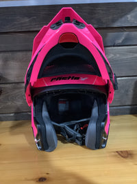 Load image into Gallery viewer, CASTLE X CX950V2 WAKE PINK-GLO/BLACK
