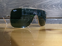 Load image into Gallery viewer, RAY BAN WINGS II ARISTA DARK GREEN
